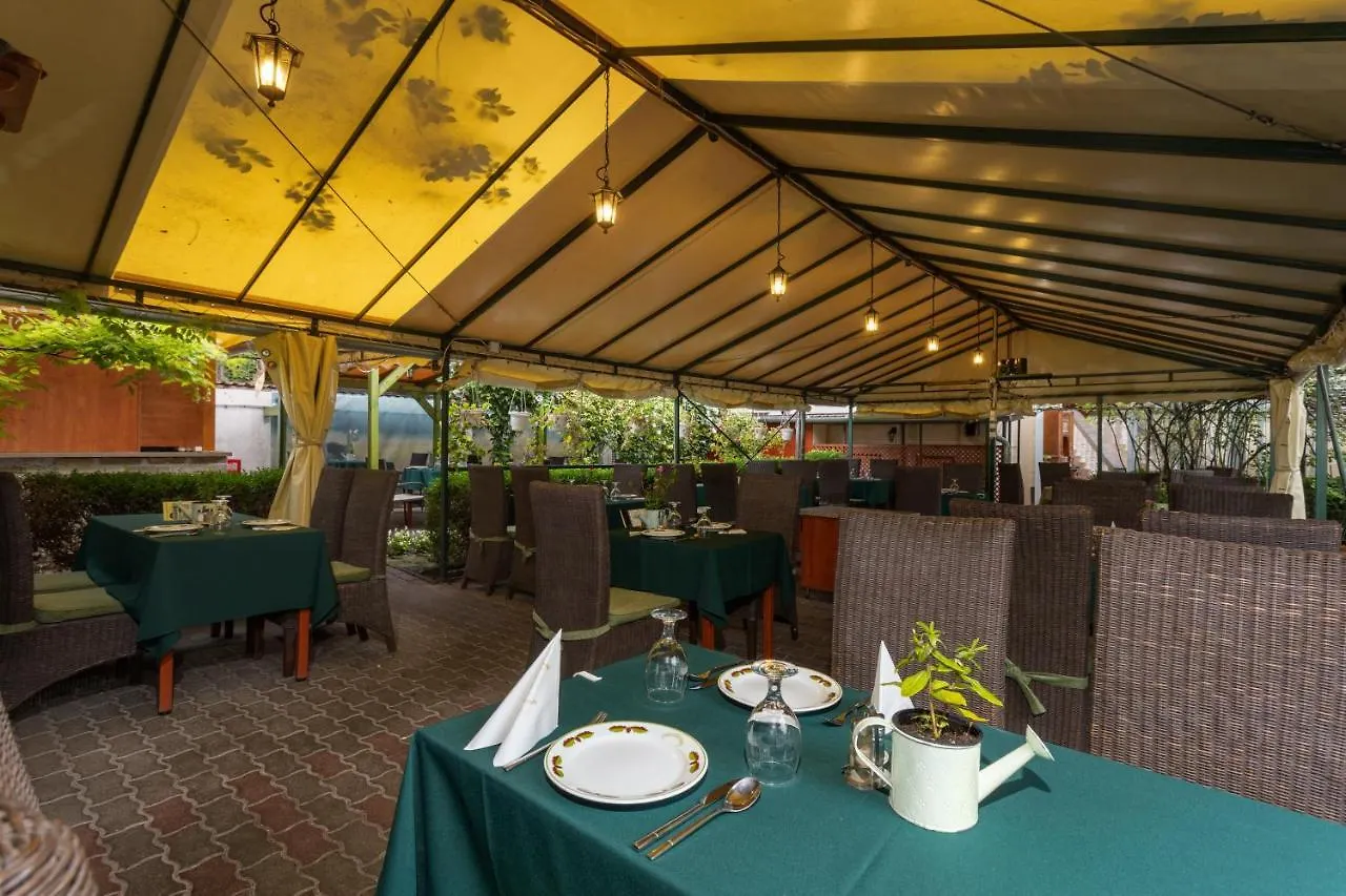 Illes Hotel Szeged