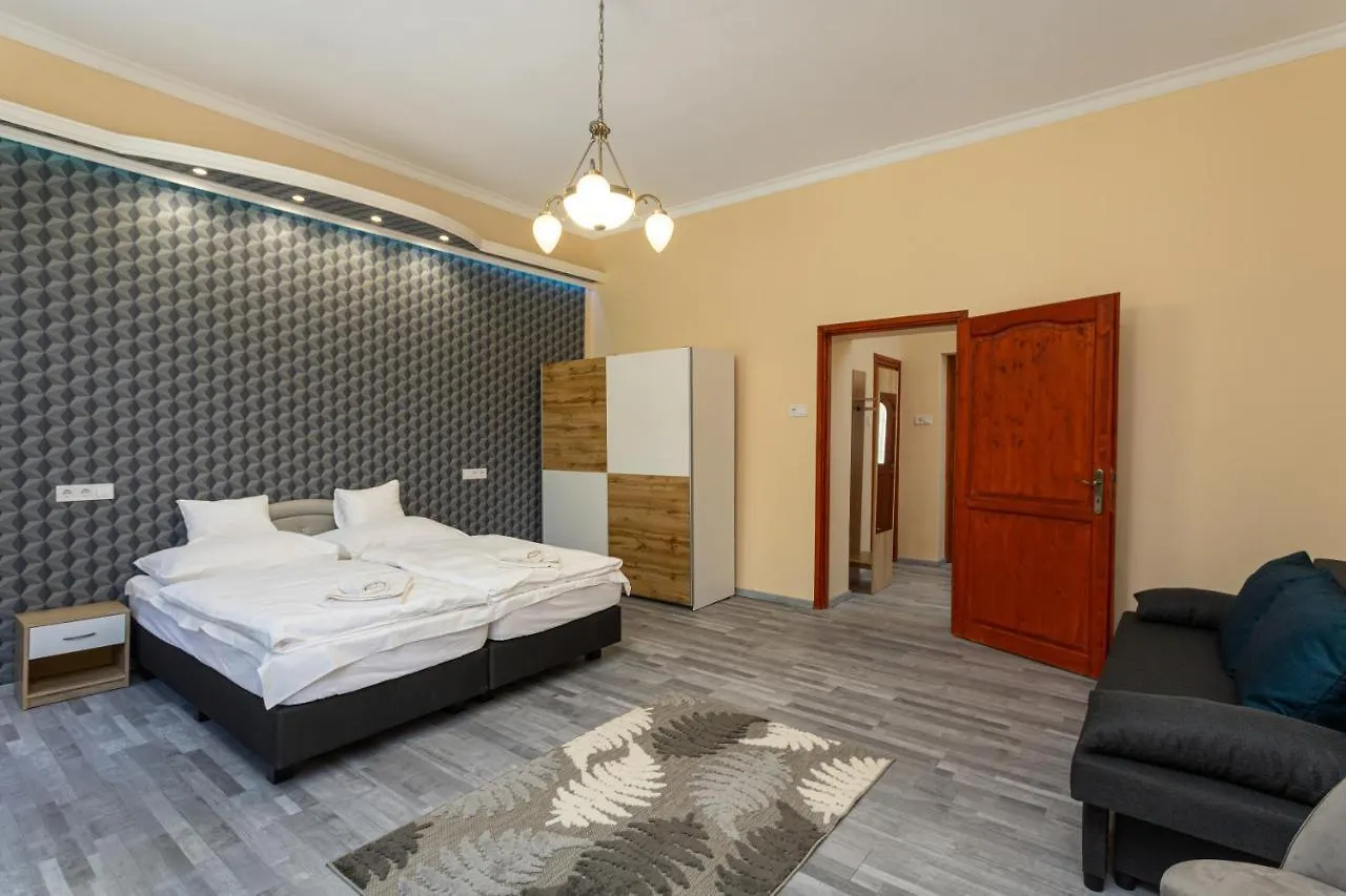 Illes Hotel Szeged